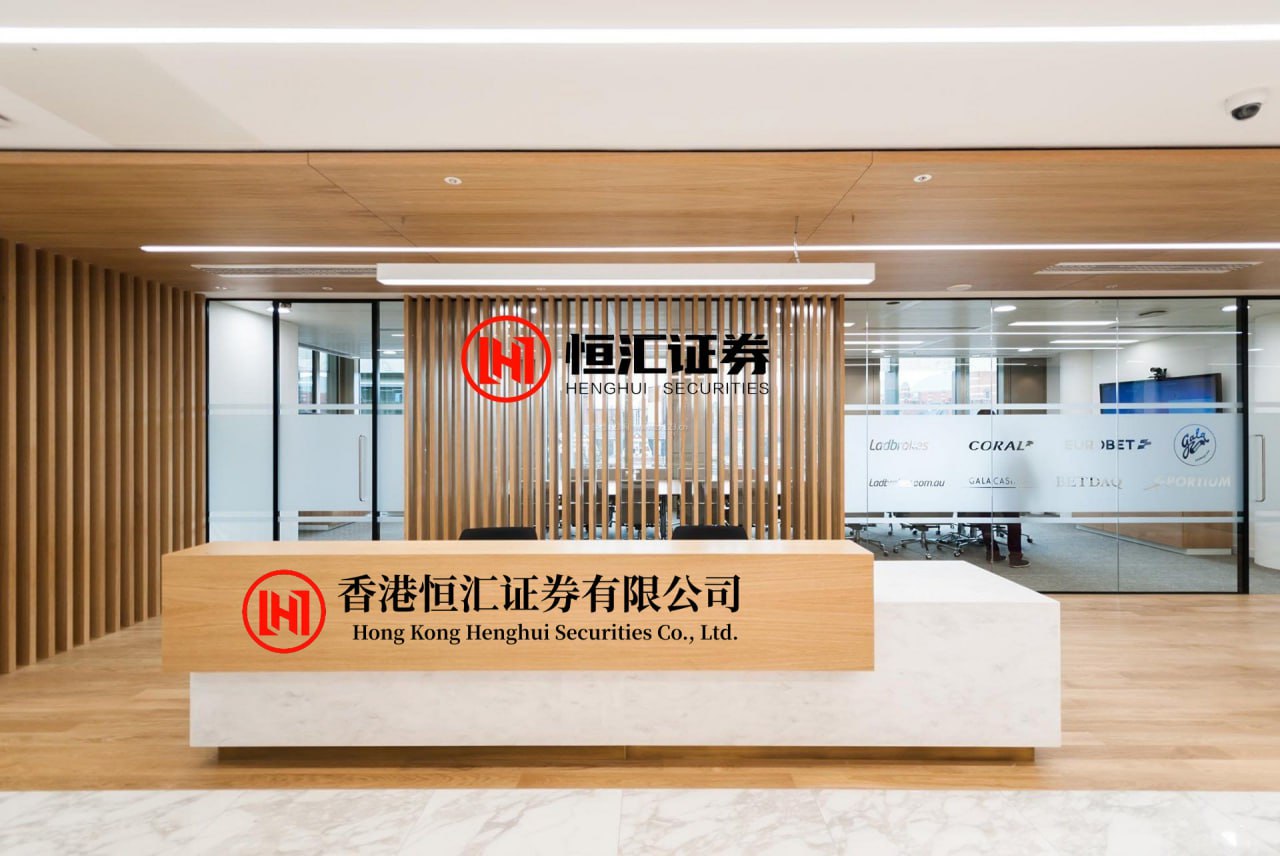 易投投 紧急取消访华行程！抗议持续一周、不断升级，印尼总统遇任内首个重大危机